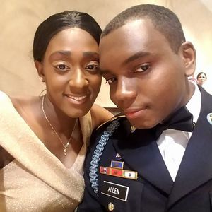 Meet your Posher, Manda